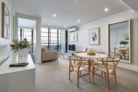 381 Cremorne - Tourism Noosa 11