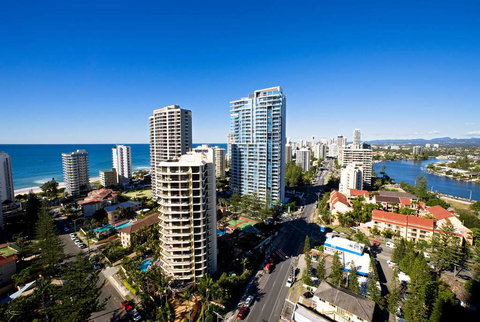 Wyndham Surfers Paradise Resort - Tourism Noosa 0