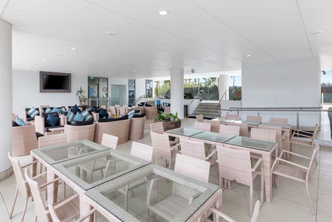 Wyndham Surfers Paradise Resort - Tourism Noosa 13