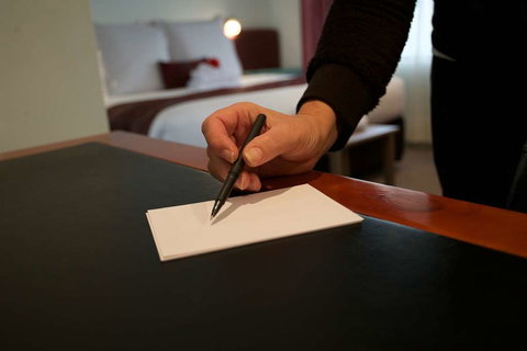 SureStay by BW The Clarence on Melville - Tourism Noosa 10