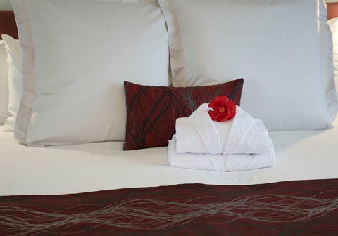 SureStay by BW The Clarence on Melville - Tourism Noosa 13