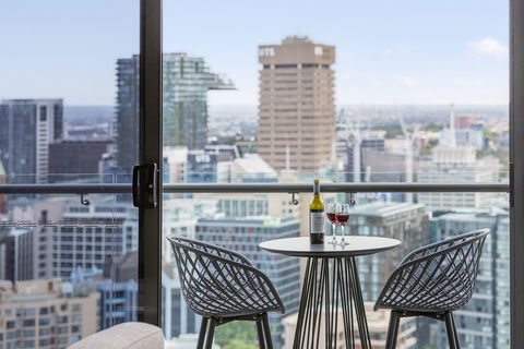 Meriton Suites Campbell Street - Tourism Noosa 10