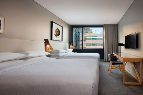 Four Points By Sheraton, Central Park - Tourism Noosa 4