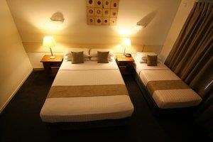 Emerald Maraboon Motor Inn - Tourism Noosa 9