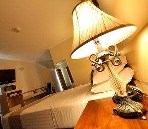 Emerald Maraboon Motor Inn - Tourism Noosa 11