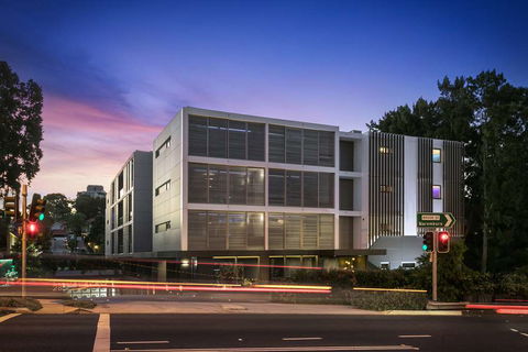Good Life Suites - Tourism Noosa 2