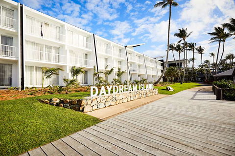 Daydream Island Resort - Tourism Noosa 1