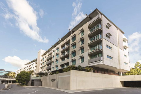 Adina Apartment Hotel Perth - Tourism Noosa 0