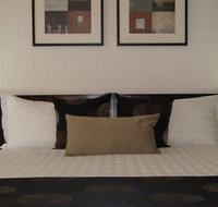 Blazing Stump Motel  Suites - Tourism Noosa