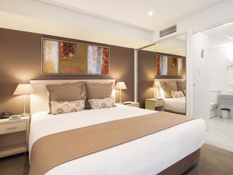 Oaks Horizons Hotel - Tourism Noosa 2