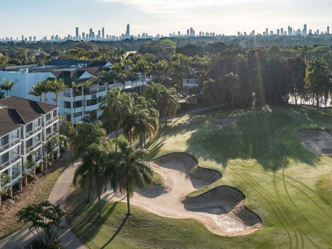 Mercure Gold Coast Resort - Tourism Noosa 0