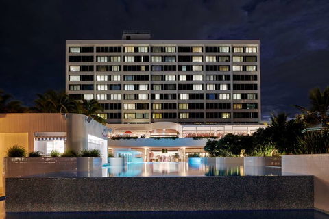 The Ville Resort Casino - Tourism Noosa 2