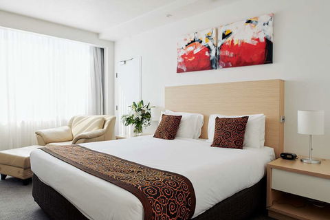 The Ville Resort Casino - Tourism Noosa 3