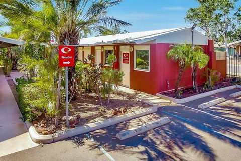 Econo Lodge Karratha - Tourism Noosa 3
