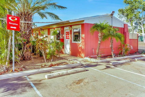 Econo Lodge Karratha - Tourism Noosa 4