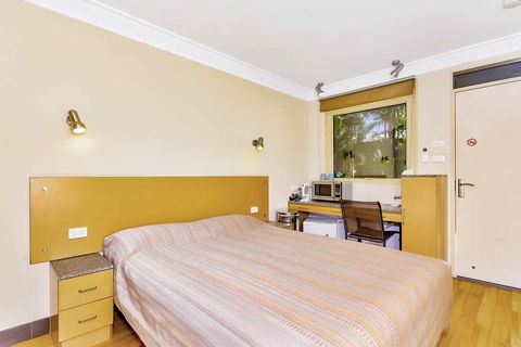 Econo Lodge Karratha - Tourism Noosa 7
