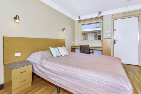 Econo Lodge Karratha - Tourism Noosa 10