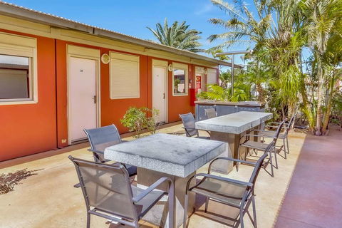 Econo Lodge Karratha - Tourism Noosa 14