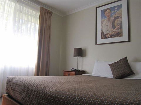 Forrest Hotel & Apartments - Tourism Noosa 7