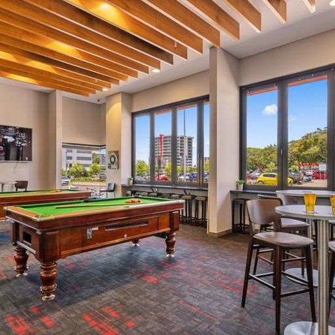 H on Mitchell Apartment Hotel - Tourism Noosa 6