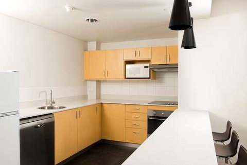 Mantra on the Esplanade - Tourism Noosa 6