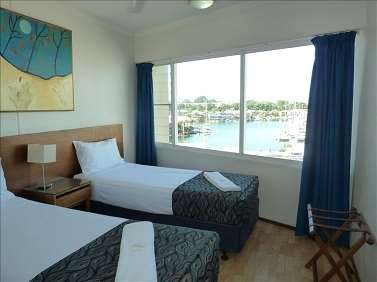 Cullen Bay Resorts - Tourism Noosa 10