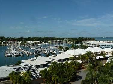Cullen Bay Resorts - Tourism Noosa 12