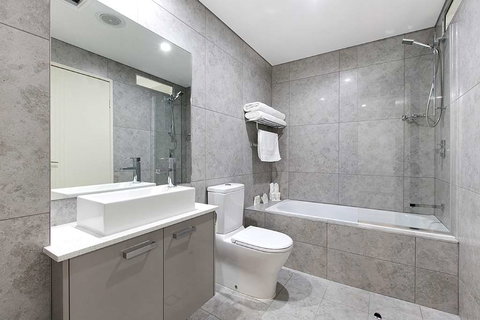 Argus Hotel Darwin - Tourism Noosa 6