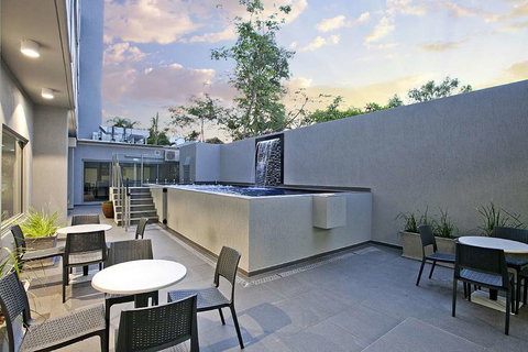 Argus Hotel Darwin - Tourism Noosa 11