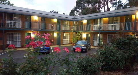 Hepburn Springs Motor Inn - Tourism Noosa 0