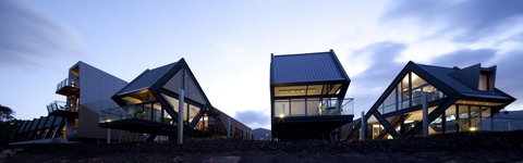 Mona Pavilions - Tourism Noosa 1