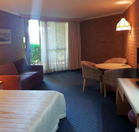 The John Hunter Motel - Tourism Noosa