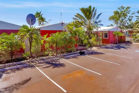 Econo Lodge Karratha - Tourism Noosa 1