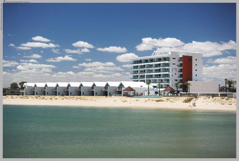 Seashells Resort Mandurah - Tourism Noosa 0