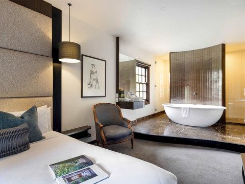 Peppers Mineral Springs - Tourism Noosa 1