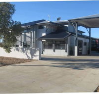 Royal Motel Miles - Tourism Noosa