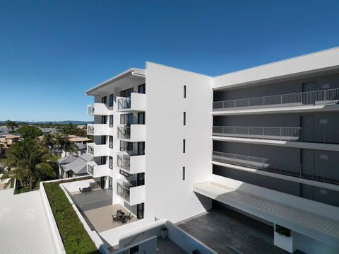 Oaks Carlyle - Tourism Noosa 0