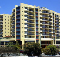 Springwood Tower Apartment Hotel - Tourism Noosa