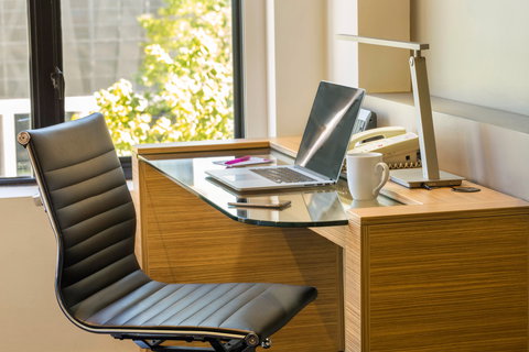 Crowne Plaza Canberra - Tourism Noosa 5