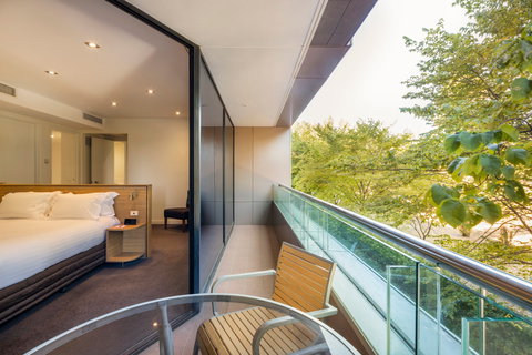 Crowne Plaza Canberra - Tourism Noosa 14