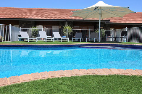 Julie-Anna Bendigo - Tourism Noosa 7