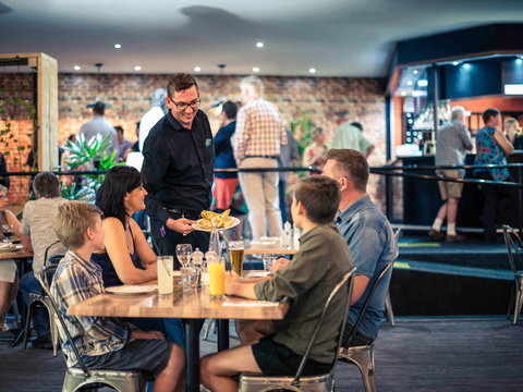 Mercure Kakadu Crocodile Hotel - Tourism Noosa 8