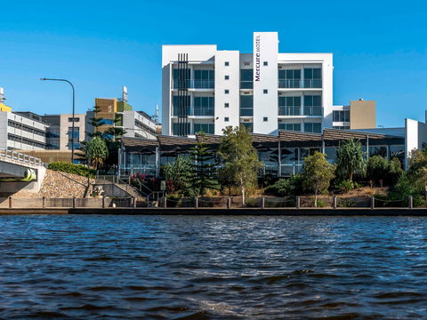 Mercure Sunshine Coast Kawana Waters - Tourism Noosa 0