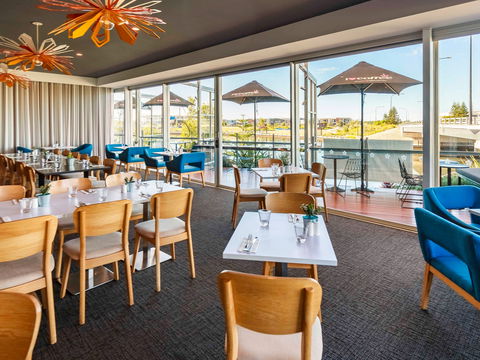 Mercure Sunshine Coast Kawana Waters - Tourism Noosa 13