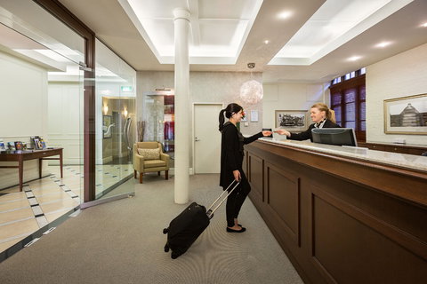 Launceston Central Apartments - Tourism Noosa 1