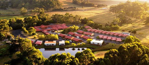 Tall Timbers - Tourism Noosa 0