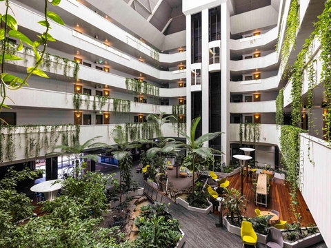 Novotel Darwin Atrium - Tourism Noosa 0