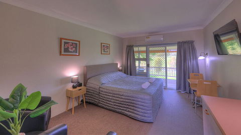 Jacaranda Motor Lodge - Tourism Noosa 1