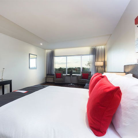 The Calamvale Hotel - Tourism Noosa 1