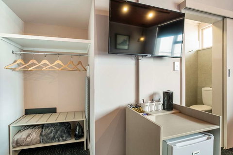 Nightcap at Fairfield - Tourism Noosa 4